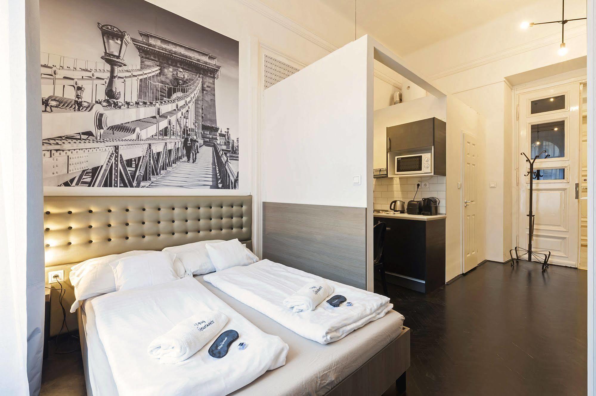 Play Apartments Budapest Exterior photo